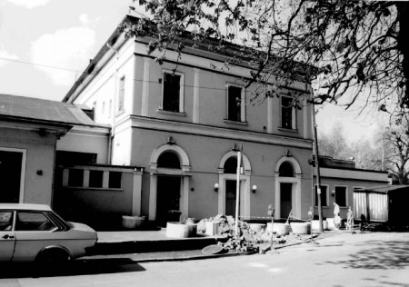 bahnhof